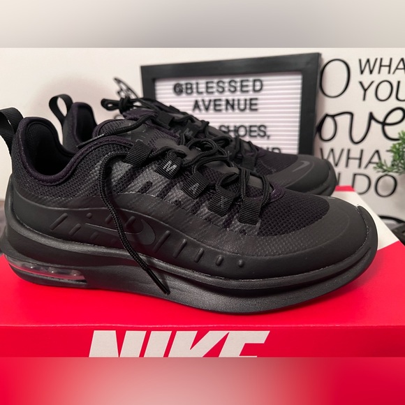 Womens Nike Air Max Axis - Picture 1 of 7